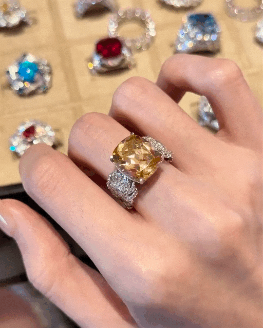 Inel Blush Feather Majesty