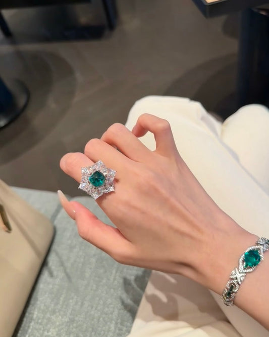 Inel Emerald Frost Petal