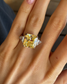 Inel Imperial Yellow